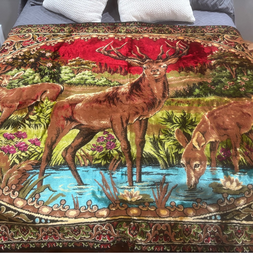 Vintage Wall Tapestry Hanging Vibrant Nature Scene Deer Family Buck Doe Fawn